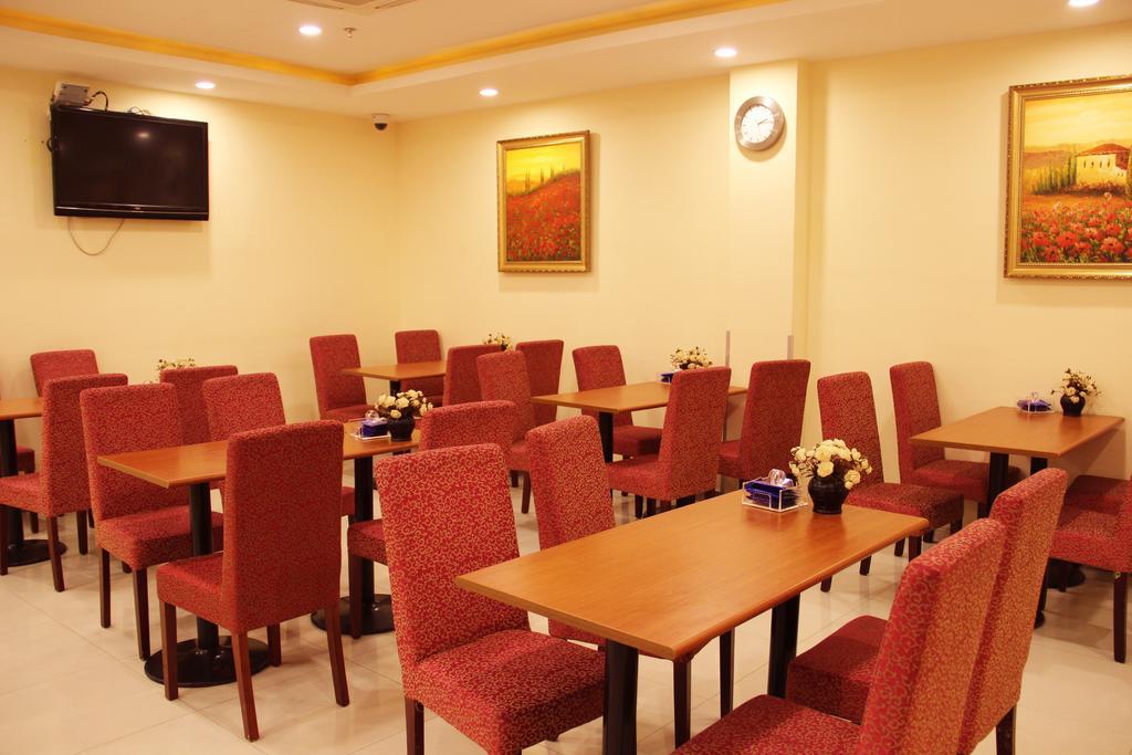 Hanting Hotel Ji'Nan Baotuquan Hongjialou Buitenkant foto